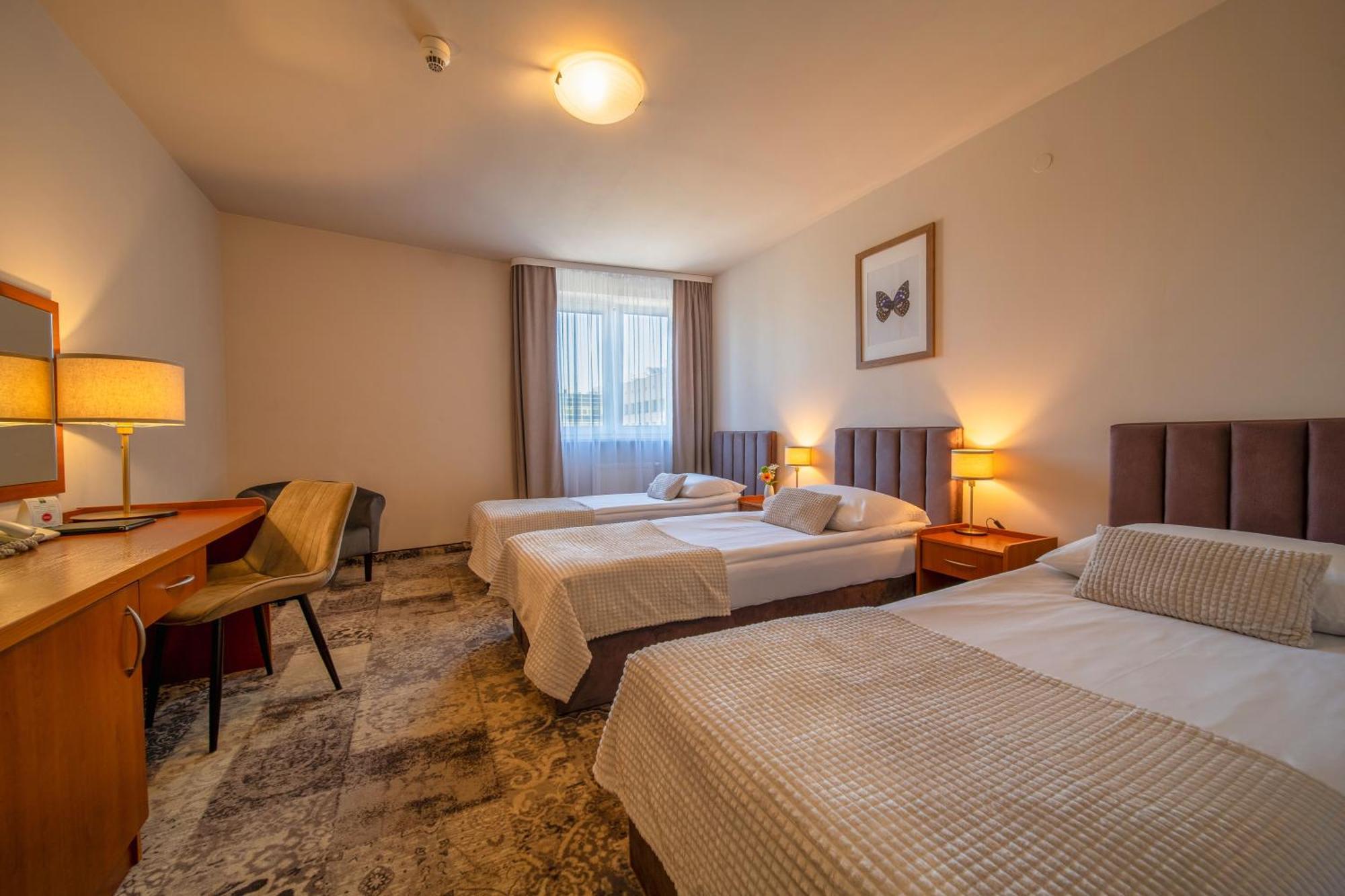Hotel Gromada Radom Centrum エクステリア 写真