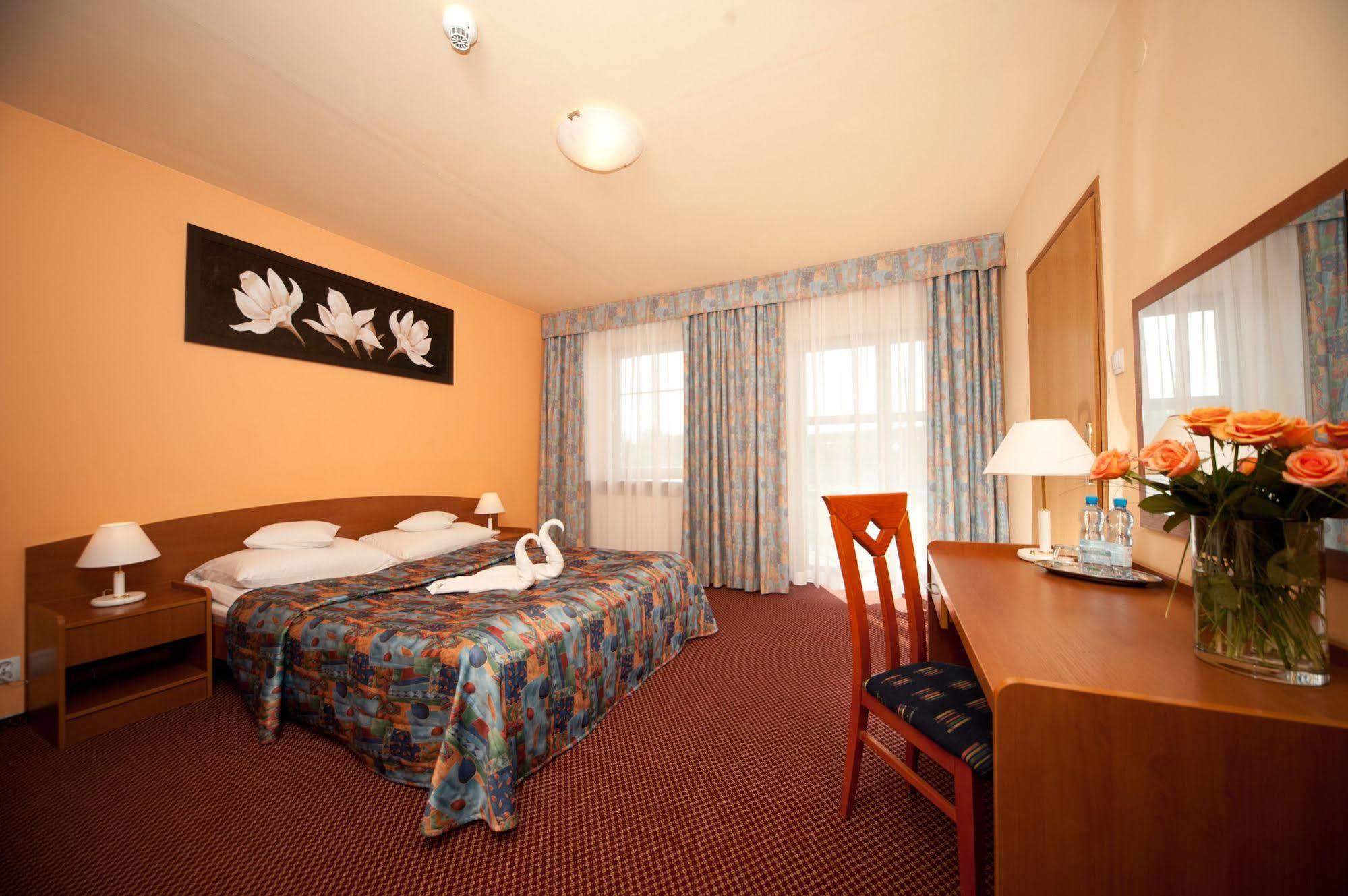 Hotel Gromada Radom Centrum エクステリア 写真